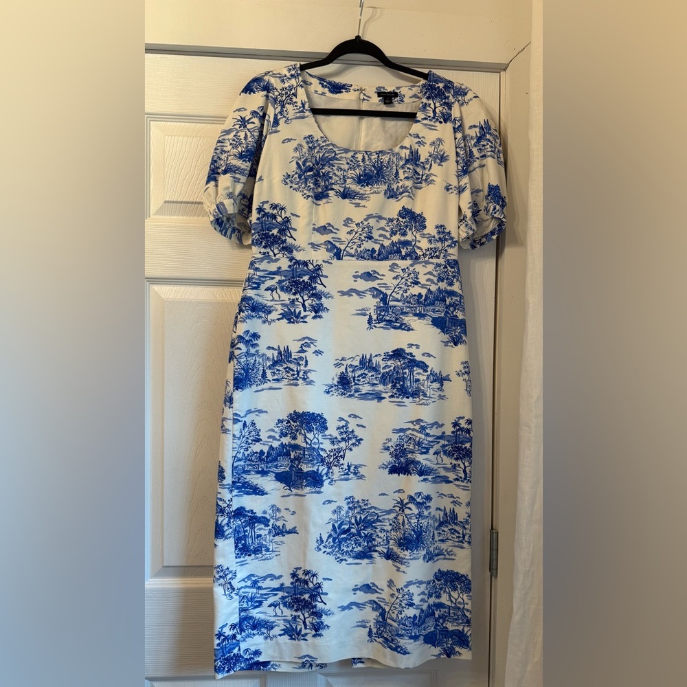 Ann Taylor Blue and White Puff Sleeve Sheath Dress